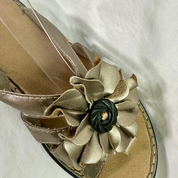 Clarks Bendables Women's 9M Silver Leather Lena Adore Slide On Sandals Flower - Picture 7 of 10